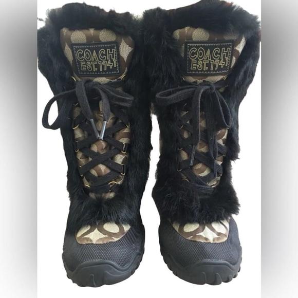 Coach Shoes - COACH JENNIE Q522 Signature Khaki Lace-Up Rabbit Fur Winter Boot 8B EUC!